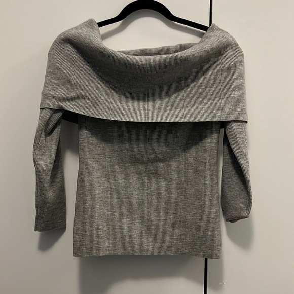 WILFRED CROQUIS OFF THE SHOULDER SWEATER - Picture 3 of 7